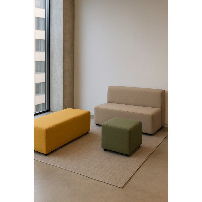 Квадратен пуф