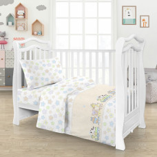 Цветен комплект спално бельо.